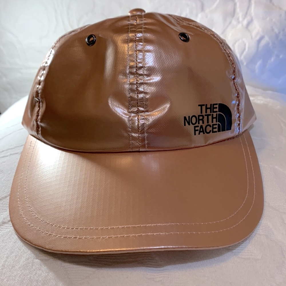 Supreme/The North Face 6 panel rose gold metallic hat NWT - Picture 4 of 10